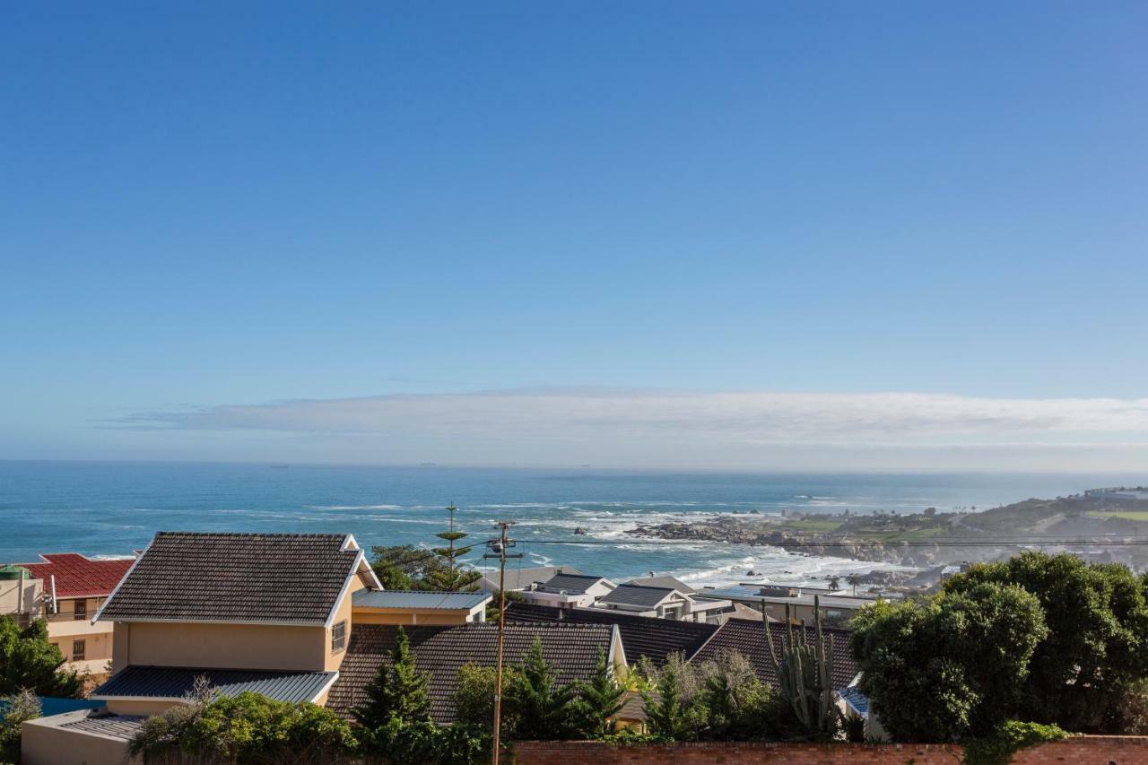 Camps Bay Holiday Apartments Cape Town Exterior photo